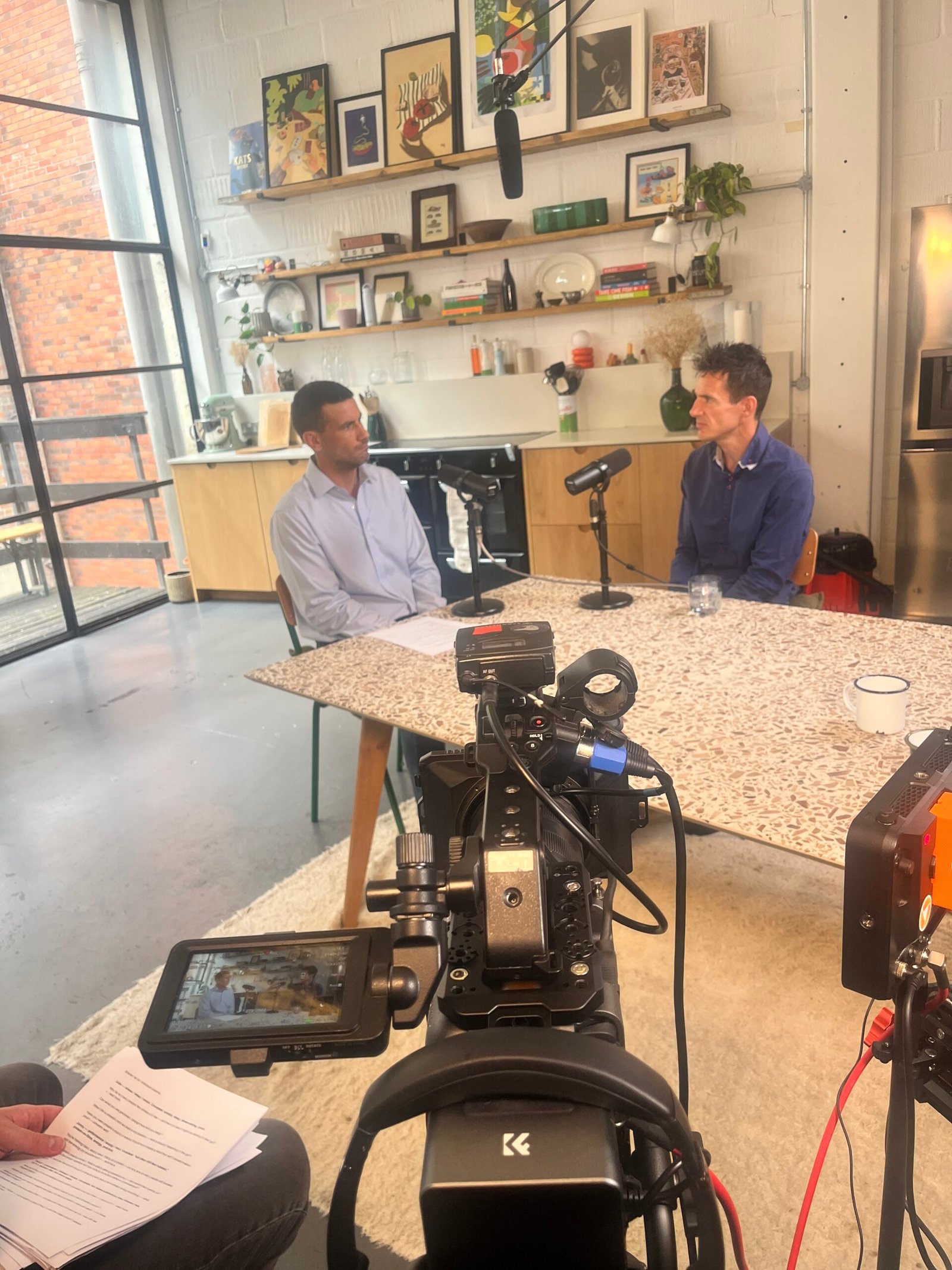 Jonathan Carter discussing fibre for runners, gut health and exercise performance during a Myota podcast recording in London